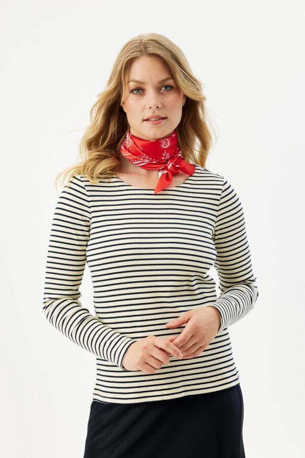 IN FRONT Martha T-shirt, Farve: Off White, Størrelse: XL, Dame - IN FRONT
