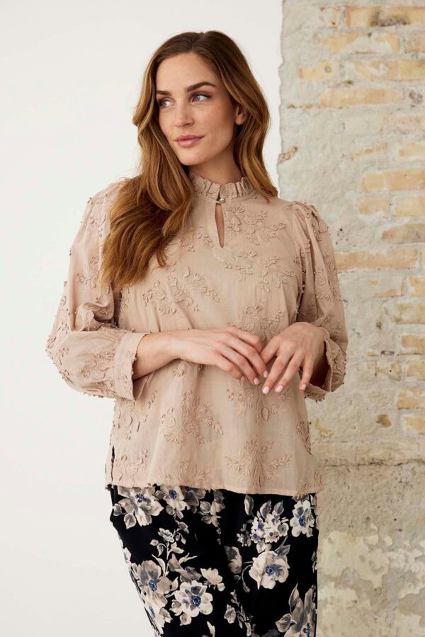 IN FRONT Grit Bluse, Farve: Sand, Størrelse: XXL, Dame - IN FRONT