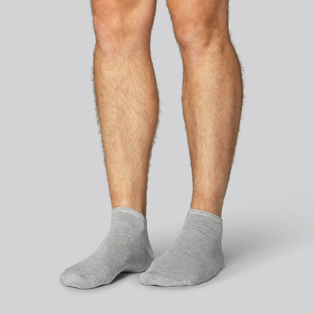 Bambus ankelstrømper i grå til mænd - Bambuni