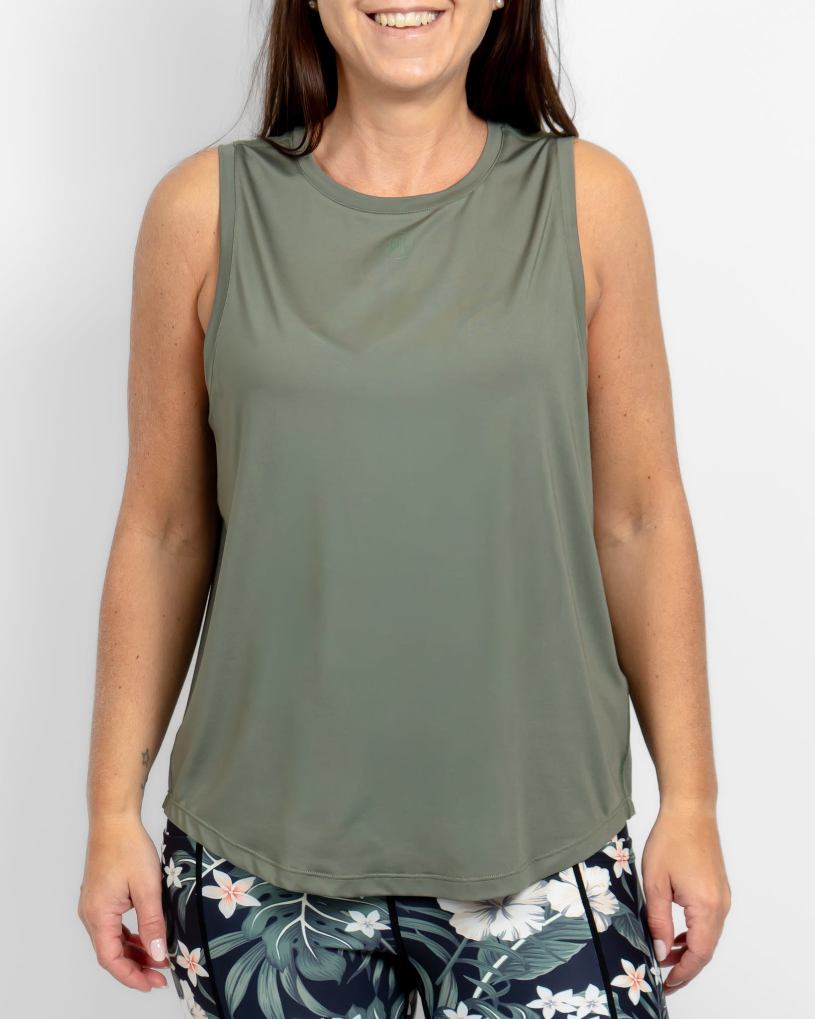Lea Dusty Green Sports Top - Huabo