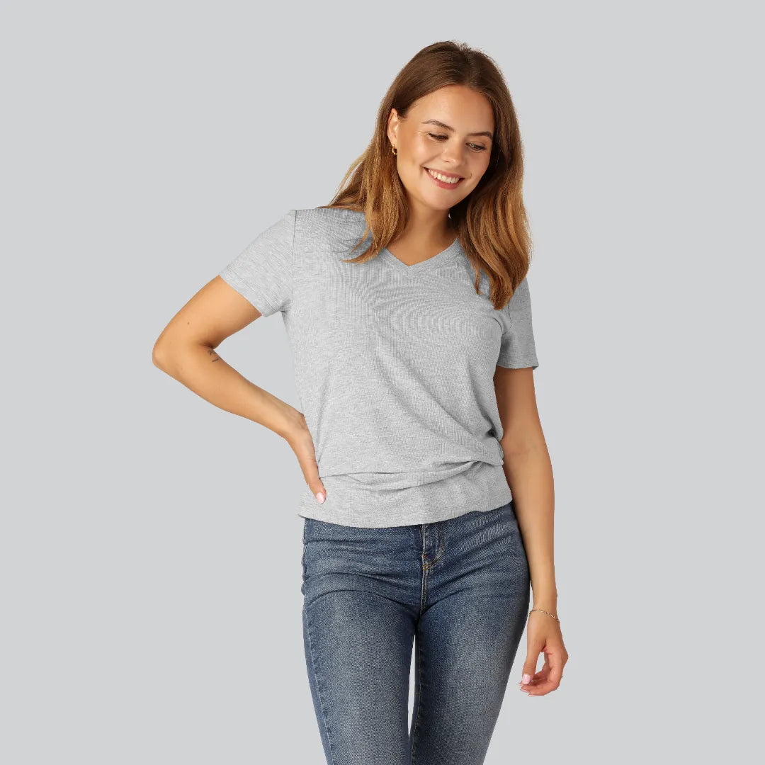 Bambus t-shirt v-hals ribbet i lysegrå til damer - Bambuni