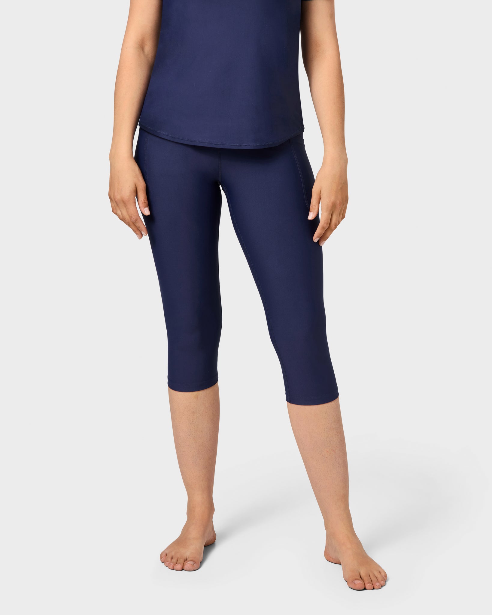 Signature Navy Capri - Huabo