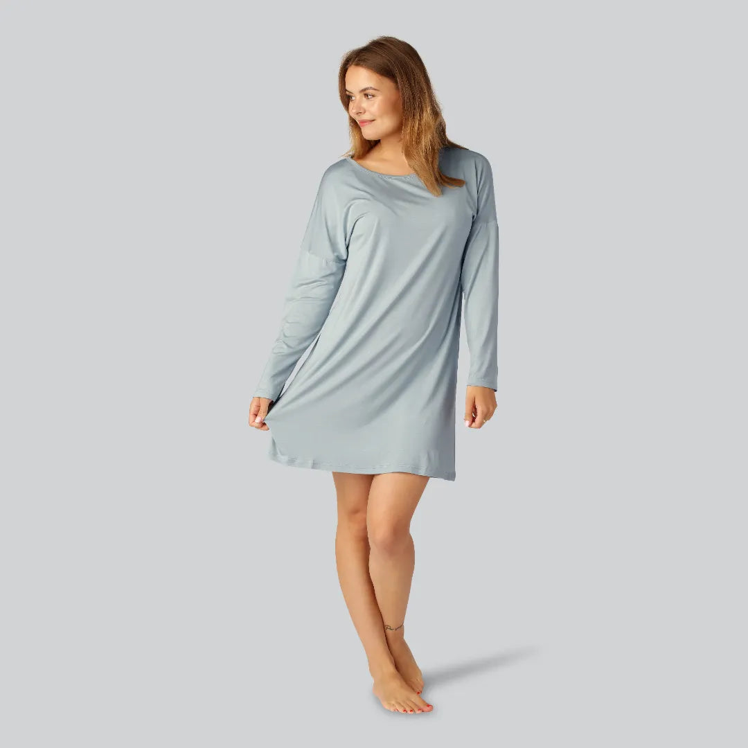Bambus natkjole langærmet i lyseblå til kvinder - Bambuni